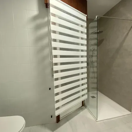 A Tres Pasos * Caldas De Reis